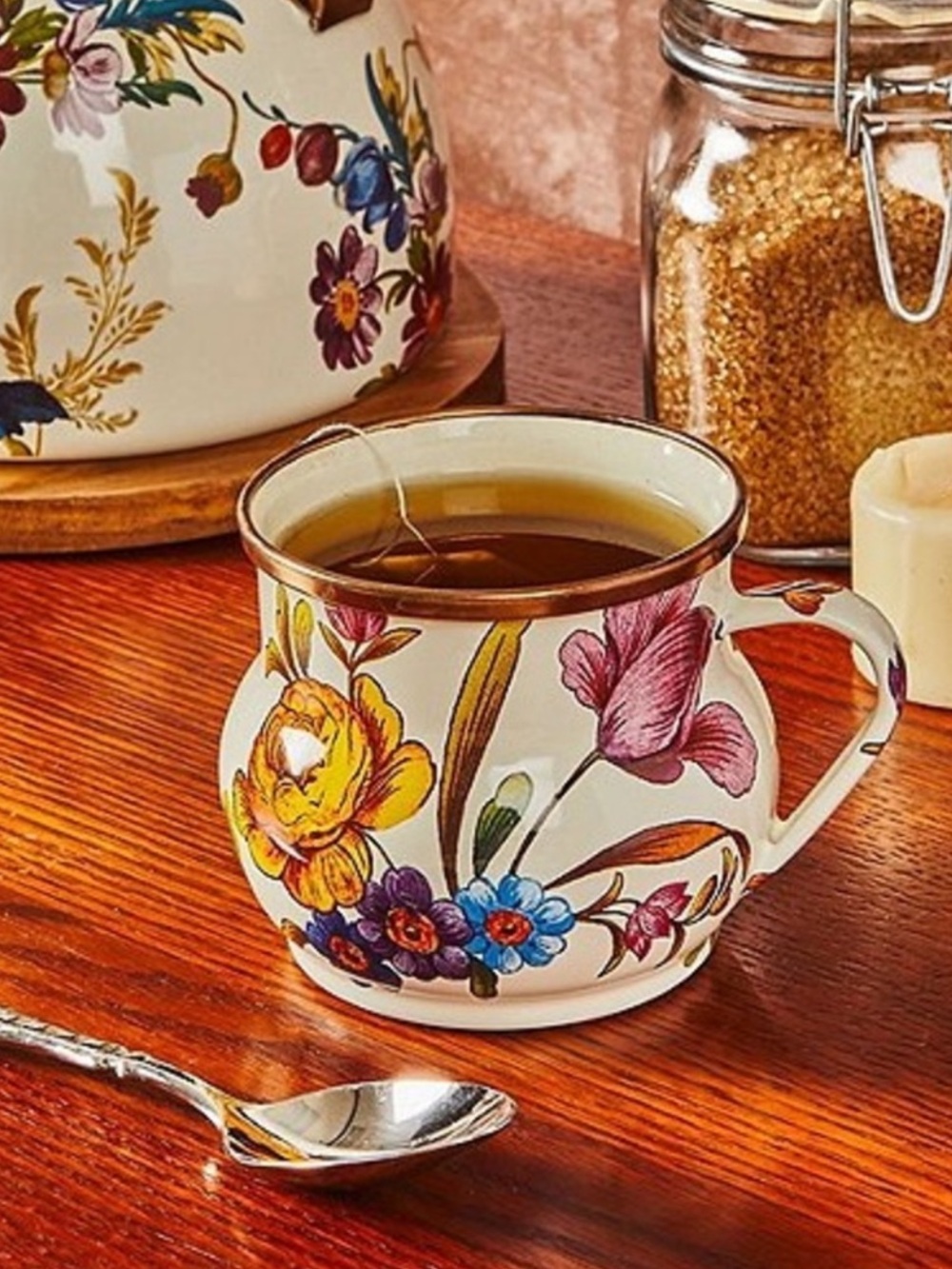 NWOT TWO 2 MacKenzie-Childs Flower Market Mugs (Set of 2) 1 Black 1 White